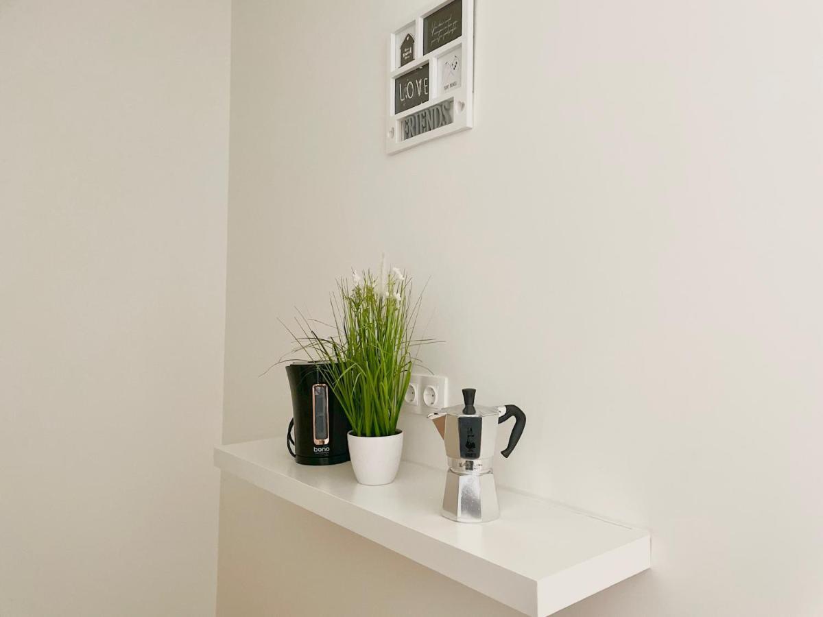 Central 55M2 Flat With Balcony & Parking Wien Exterior foto