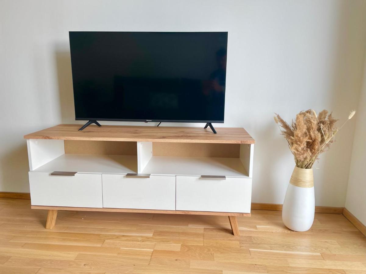 Central 55M2 Flat With Balcony & Parking Wien Exterior foto
